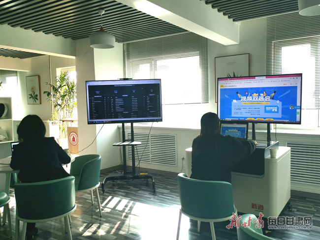 1583563414873097604.jpg 1583563414873097604.jpg