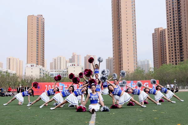 舞动工大四月天